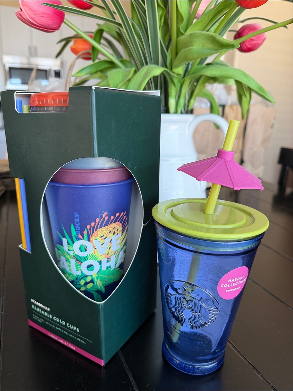 Starbucks Hawaiian duo!!!! ⛱️🌴